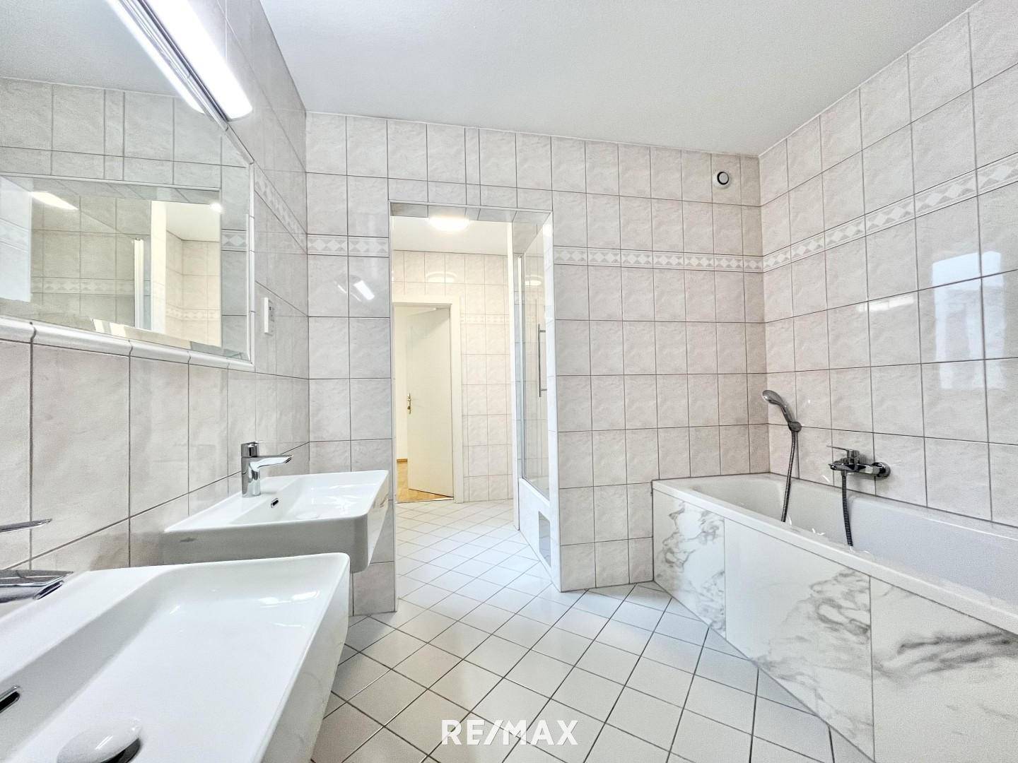 Badezimmer im 2. DG