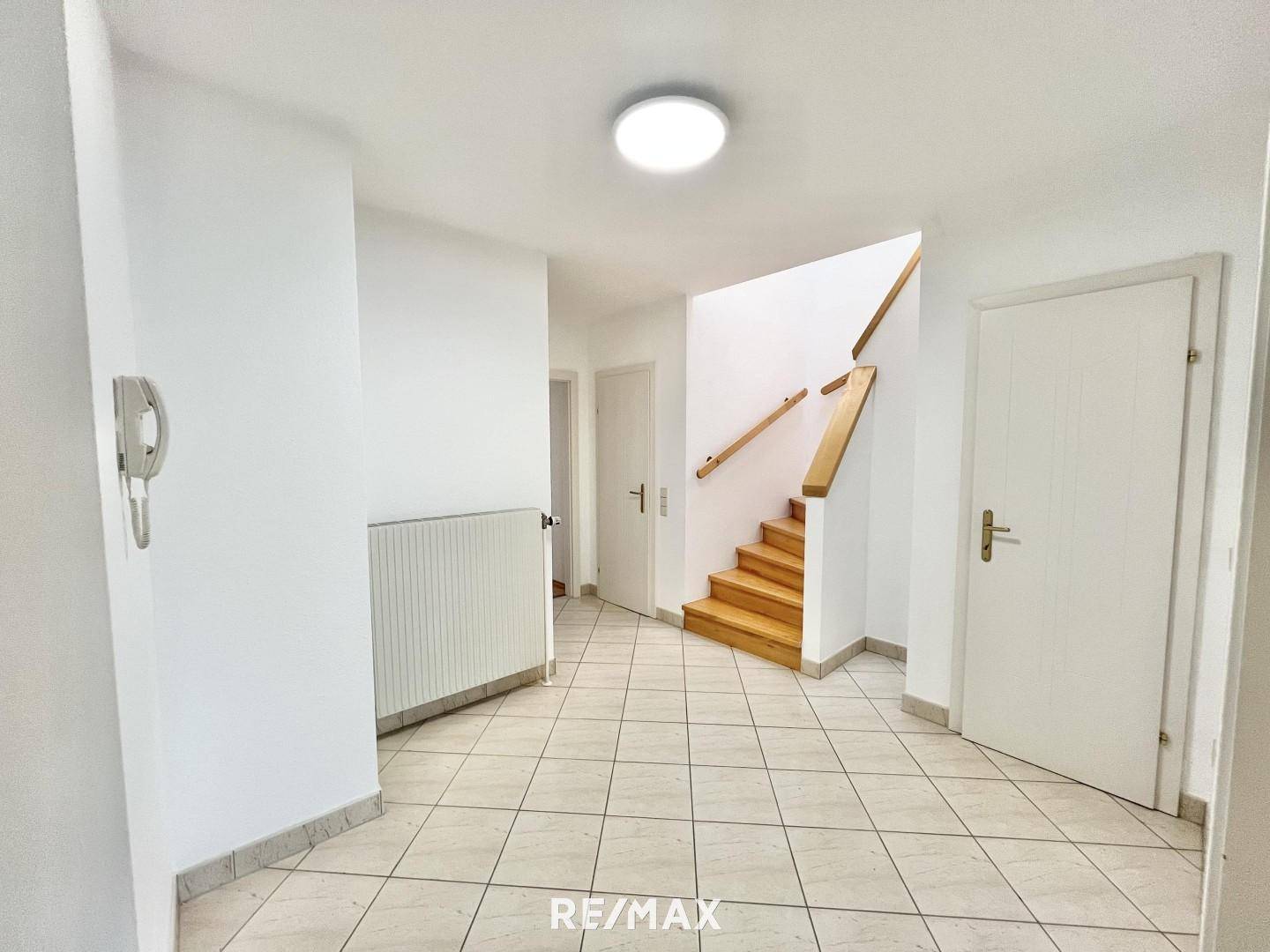 Vorzimmer ca. 10,2 m²