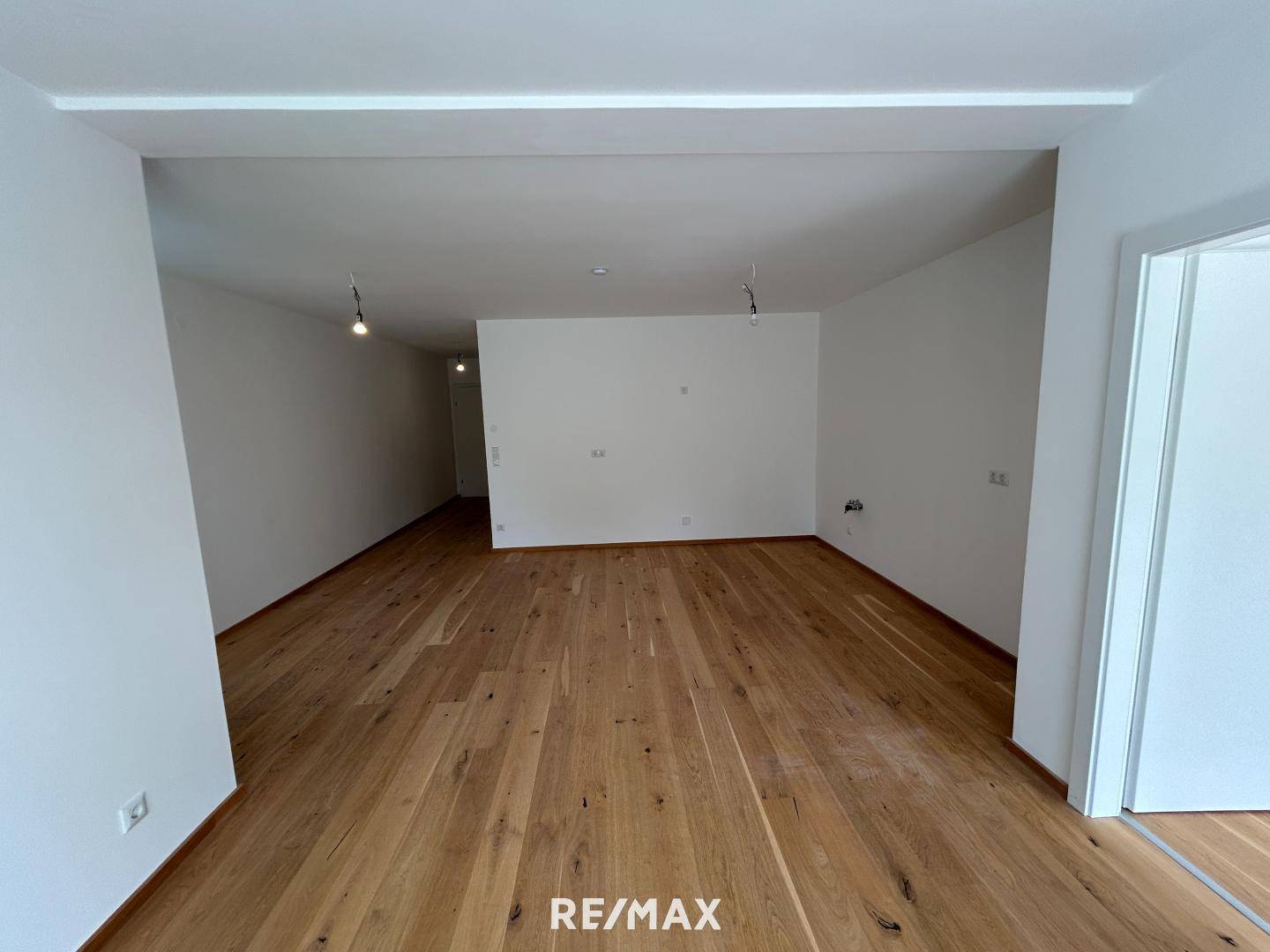 Wohnzimmer + Küche