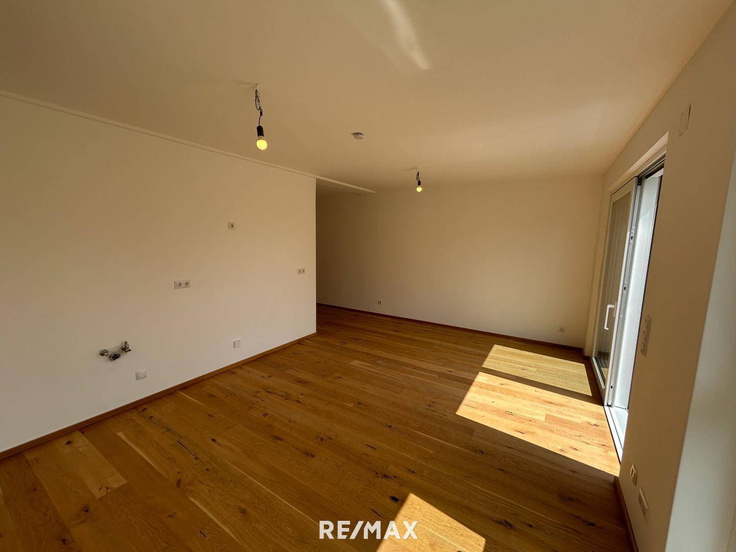 Wohnzimmer + Küche