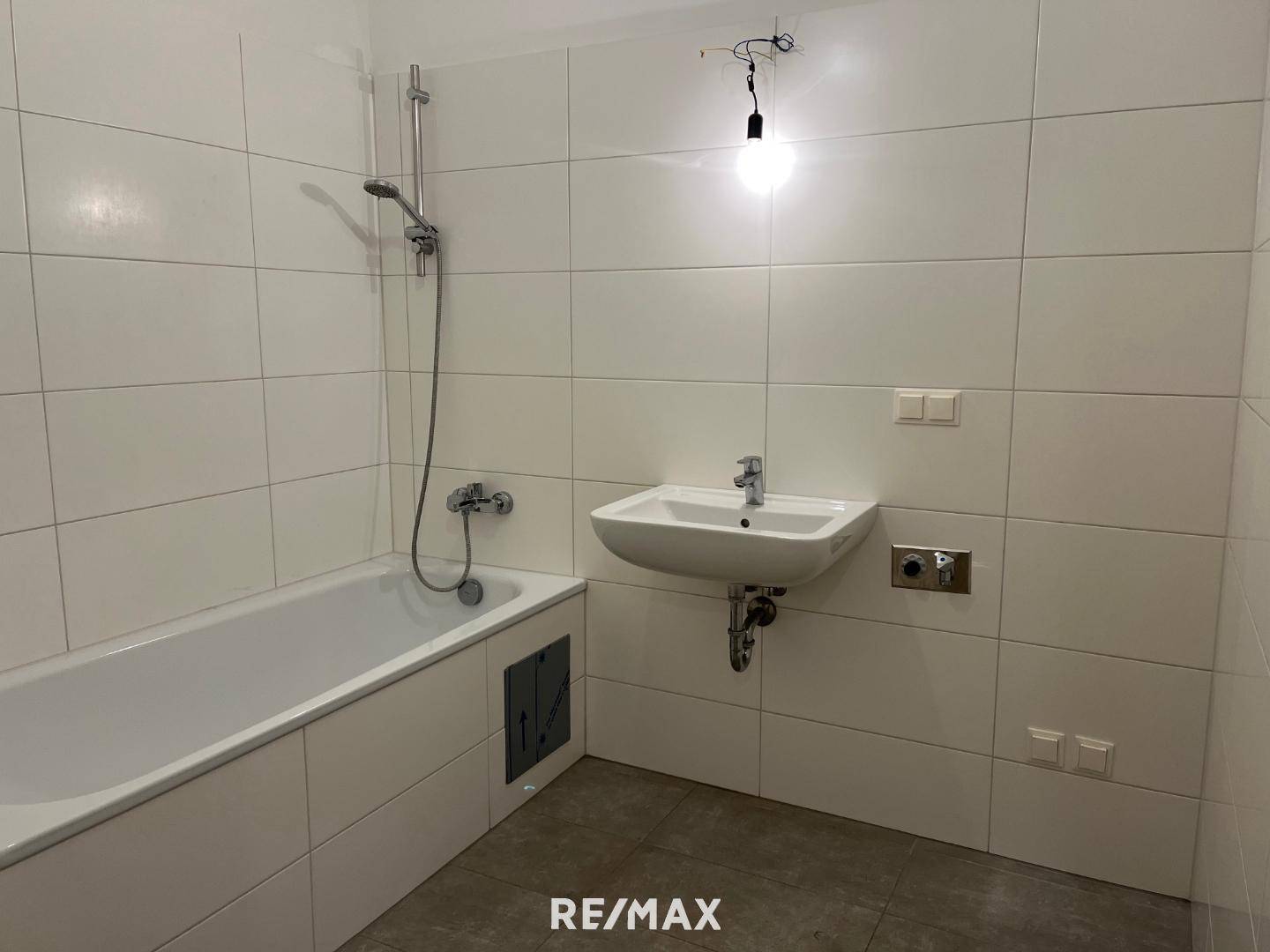 Badezimmer mit Wanne
