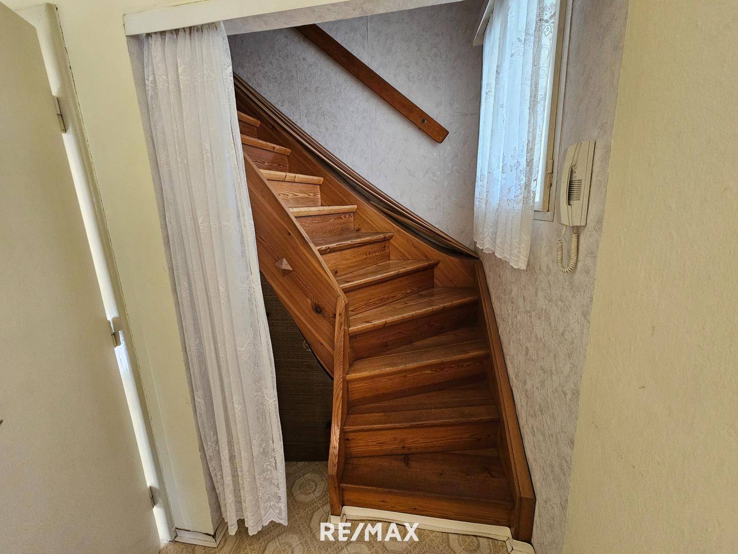 Treppe ins DG