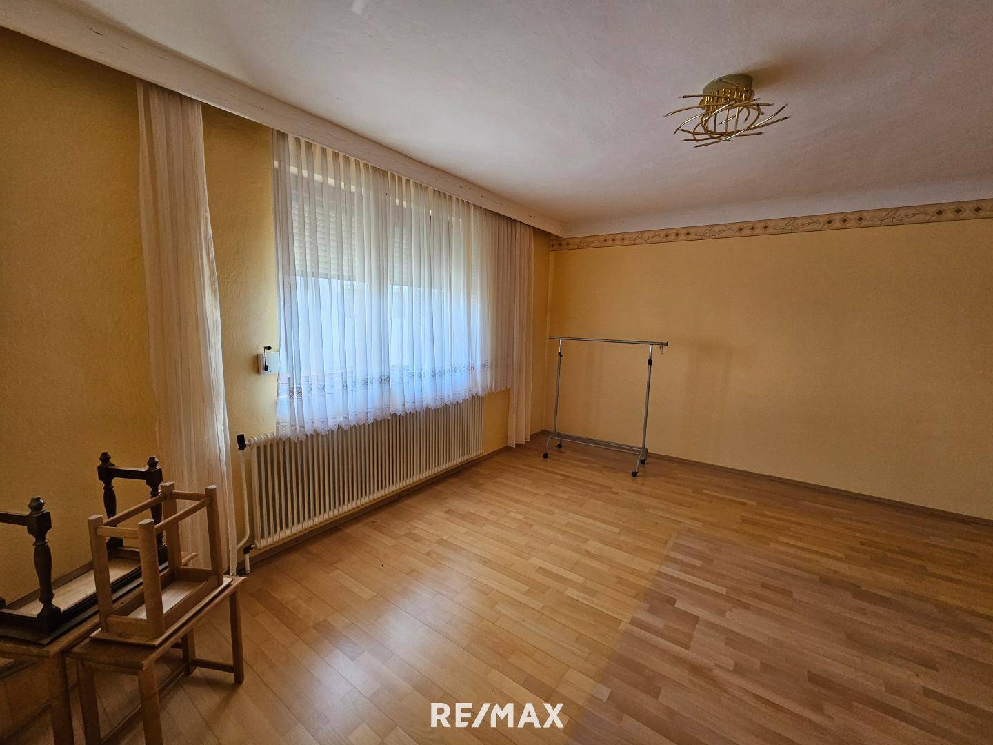 Zimmer II EG