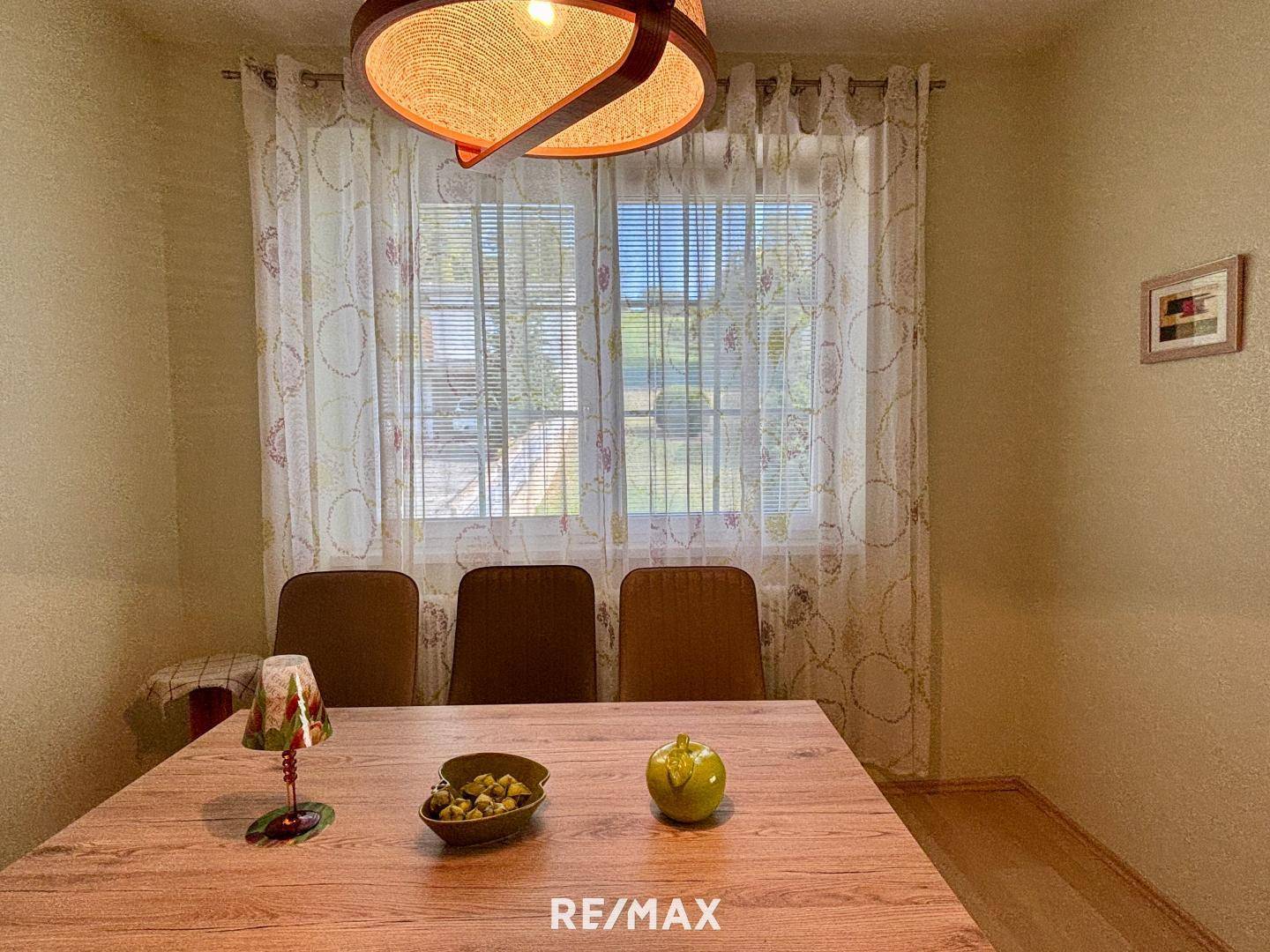 Esszimer / mögl. Kinderzimmer