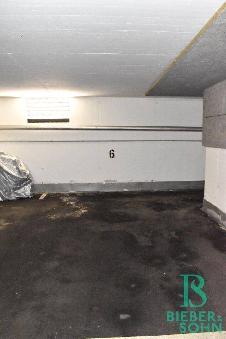Garagenstellplatz