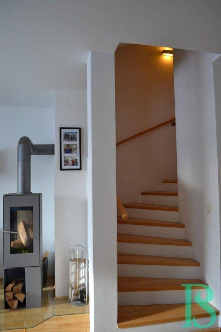 Kamin/Stiegenaufgang