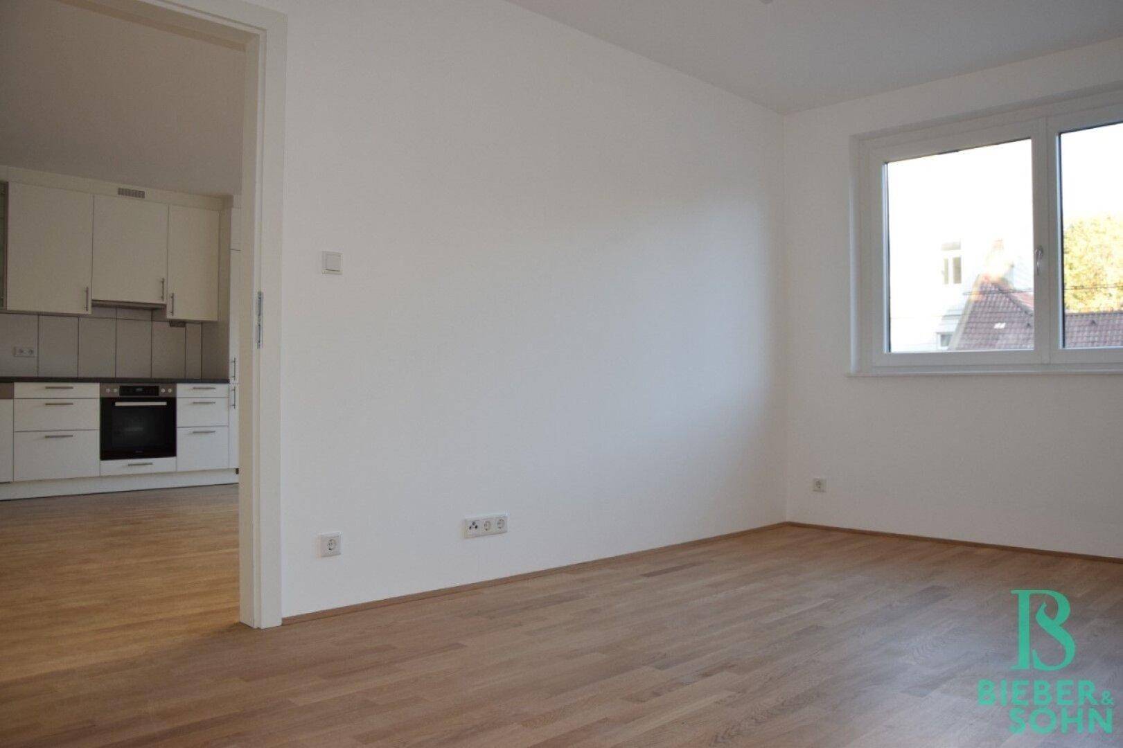 Zimmer 1/Blick Wohnraum