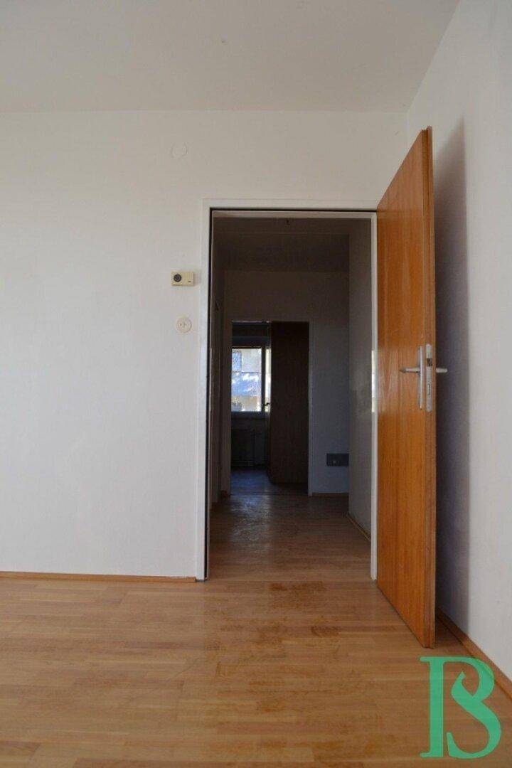 Zimmer 3/Blick Vorraum