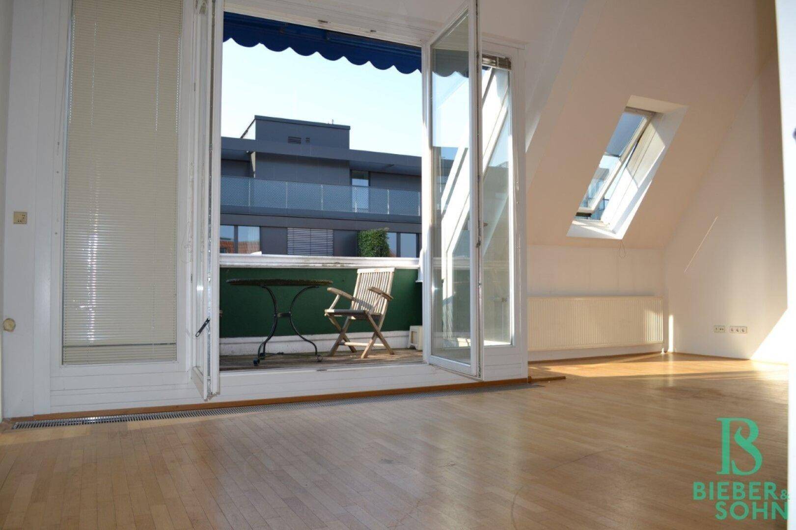 Wohnraum/Terrasse