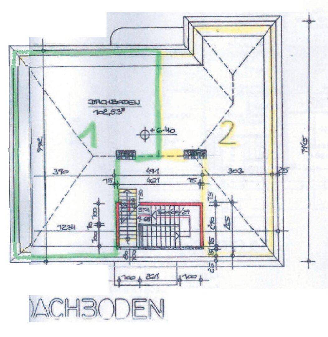 Grundriss des Dachbodens mit potenziellen Ausbauflächen.