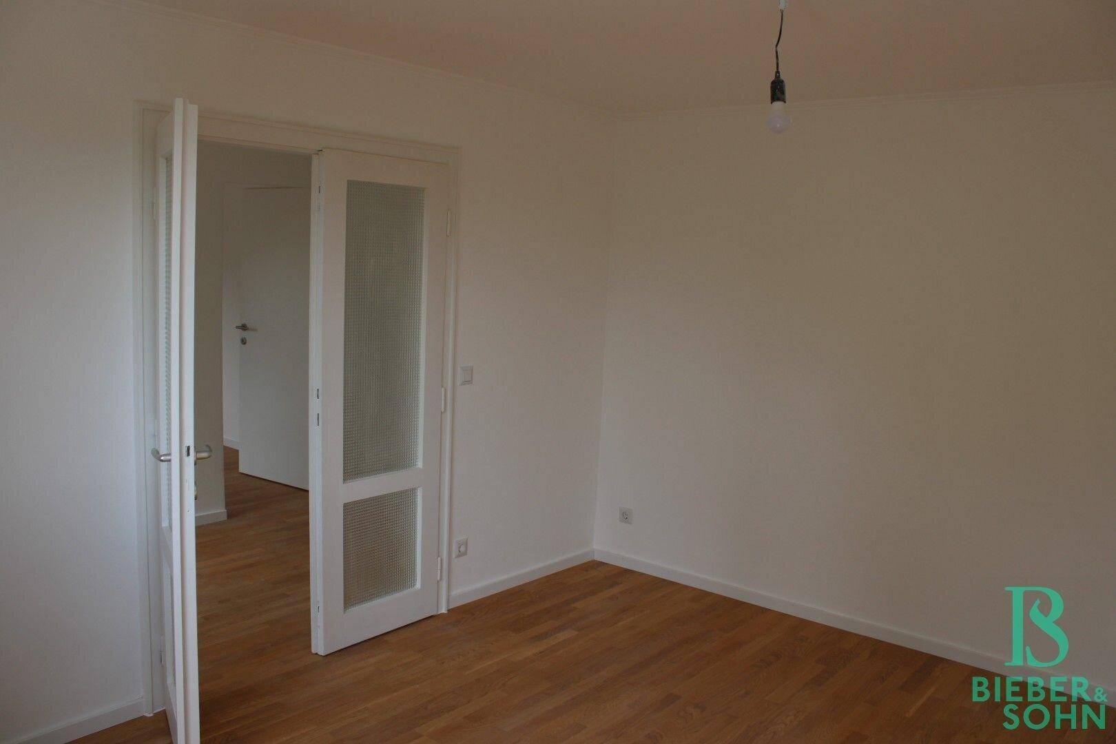 Zimmer 1