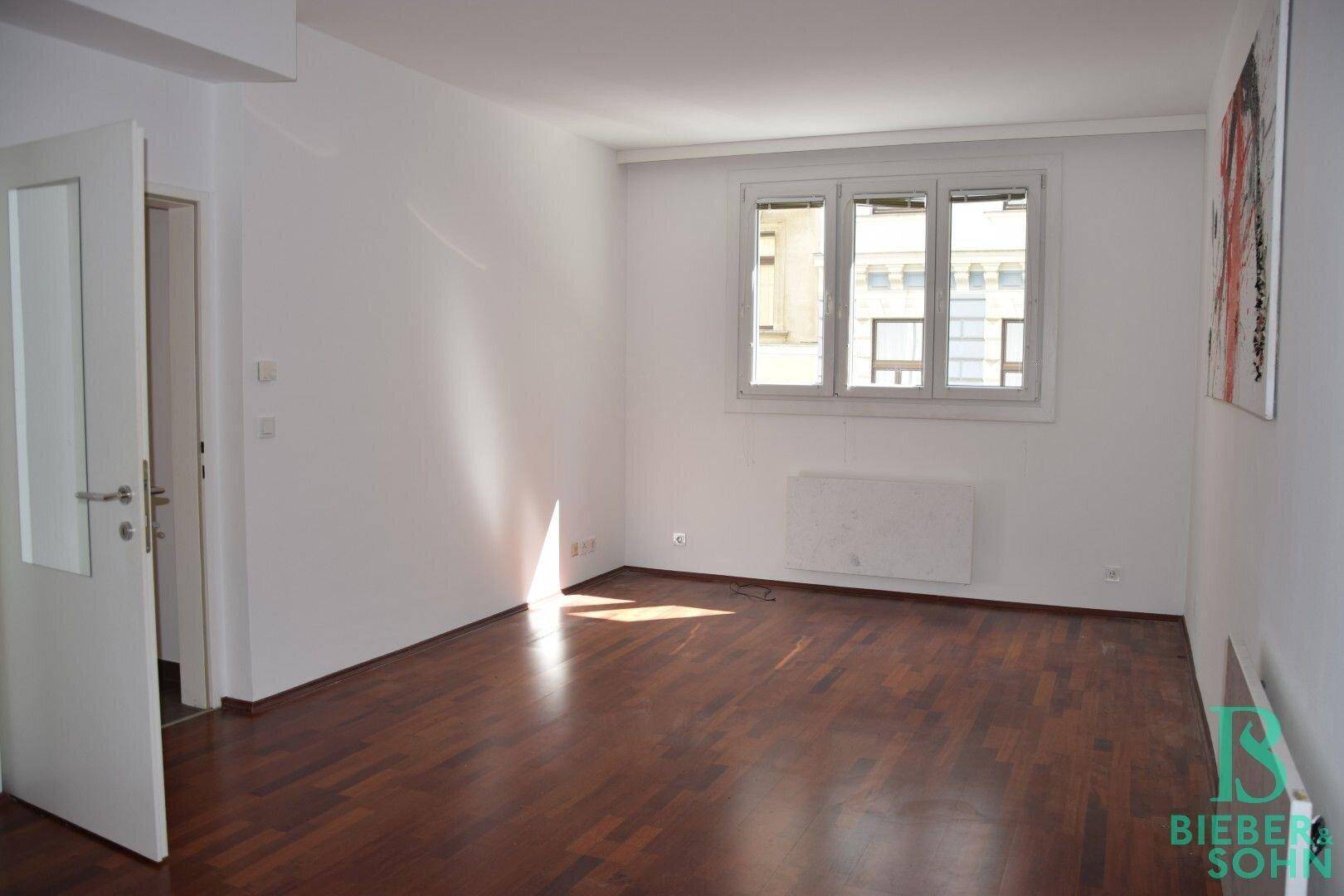 Büro 2
