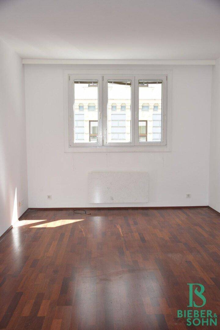 Büro 3