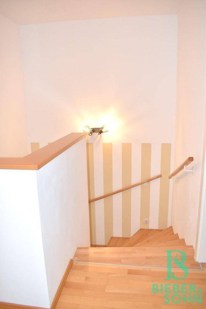 Stiege OG-EG