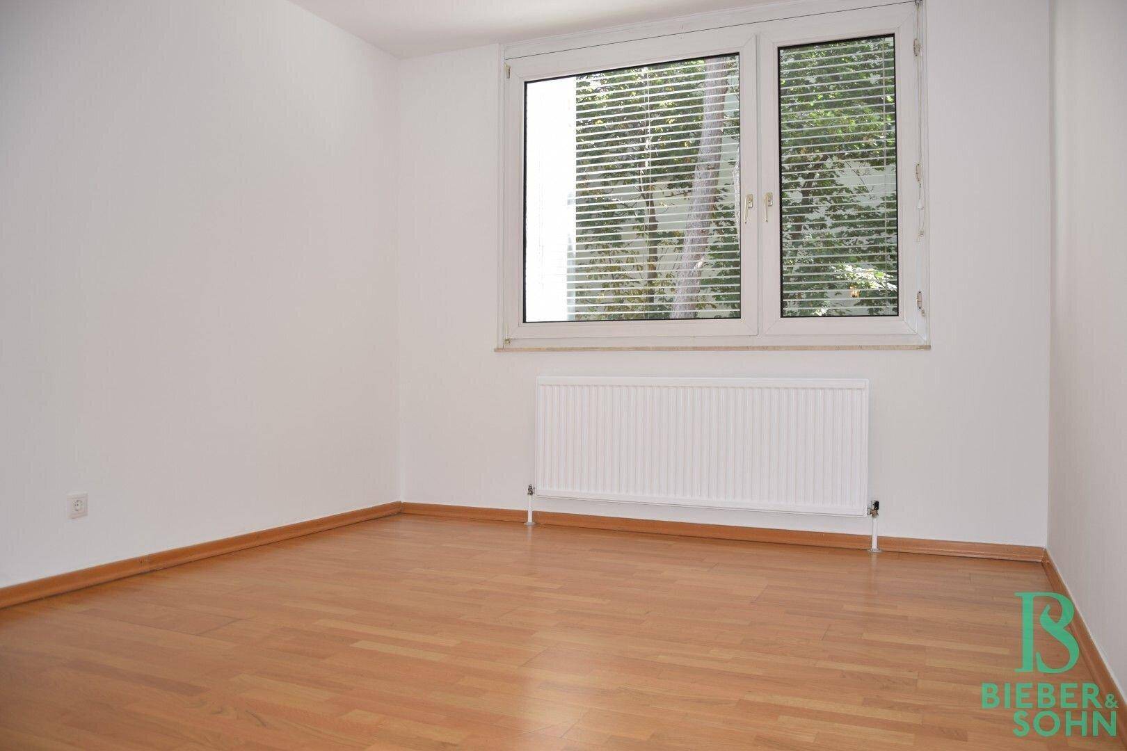 Zimmer 2