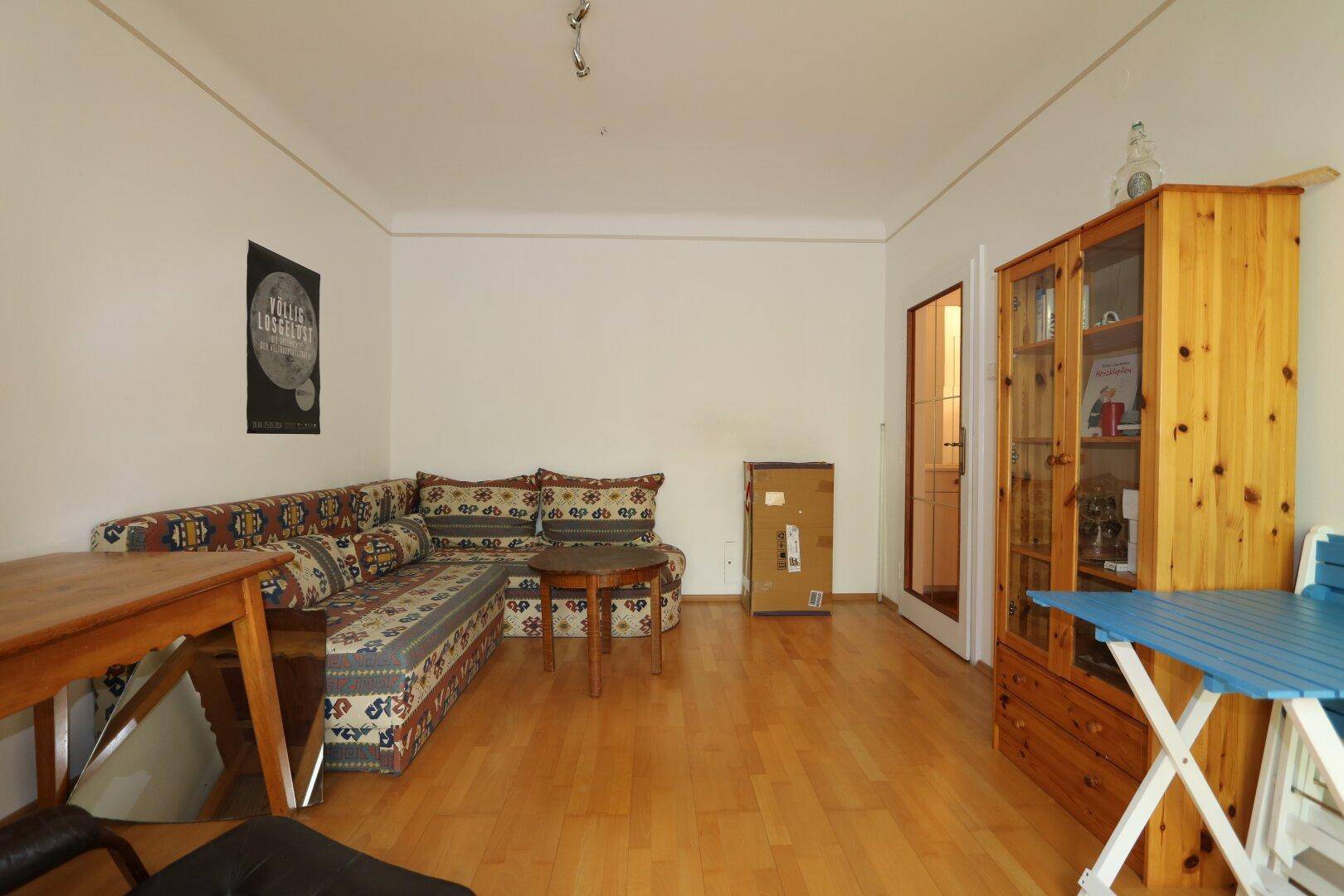 Schlafzimmer mit französischem Balkon