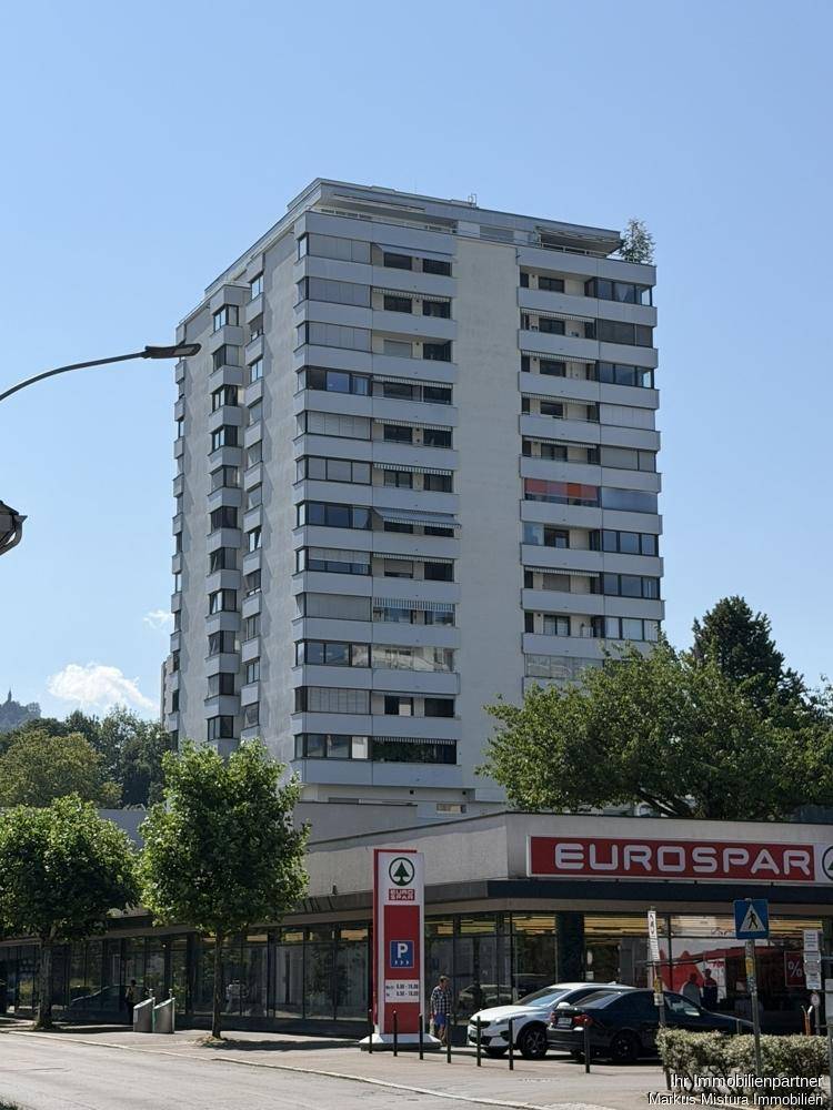 „Über den Dächern von Bregenz 5. OG mit Lift – Großzügige 3-Zimmer-Wohnung mit Weitblick“ – pohled 2