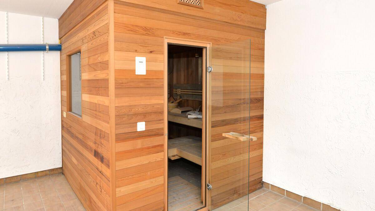 Hobbyraum mit Sauna