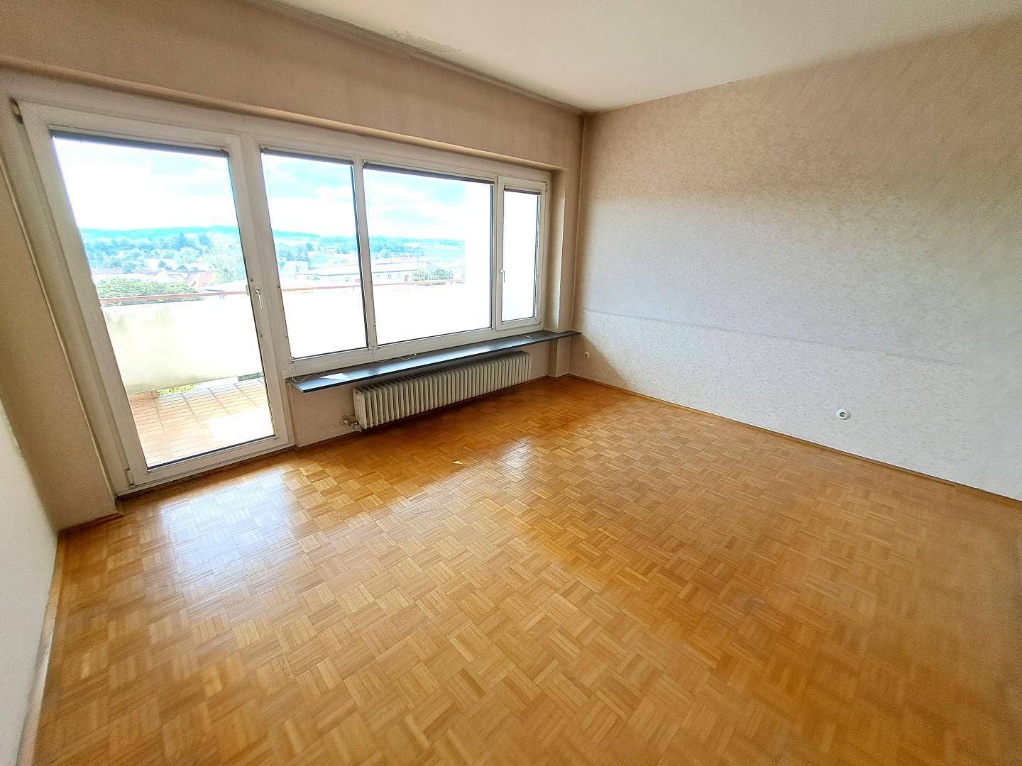 Schlafzimmer mit Balkon