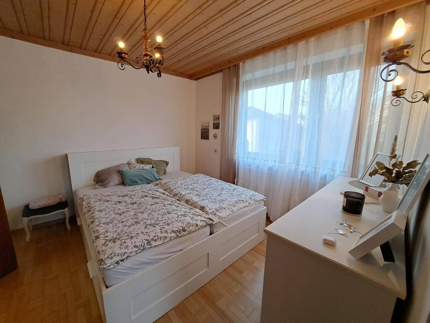 Schlafzimmer EG