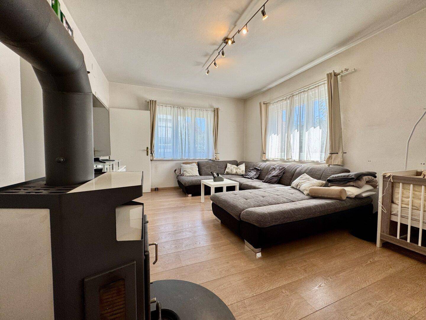 Wohl- Esszimmer