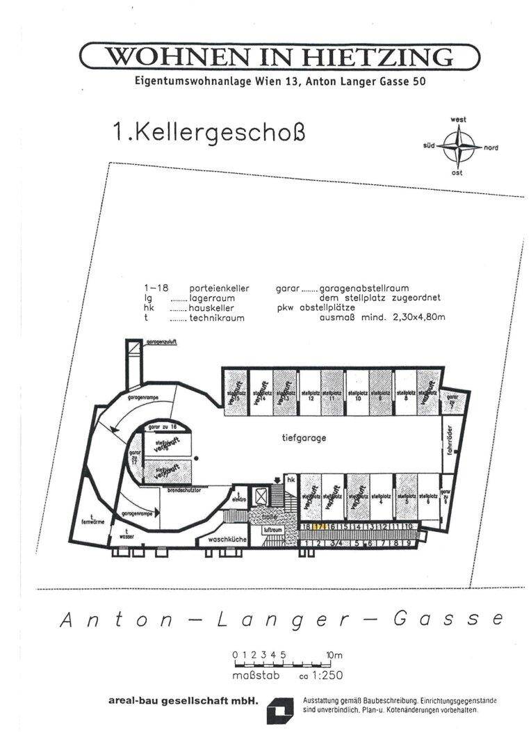 Grundriss des ersten Kellergeschosses mit Tiefgarage und privaten Kellerabteilen.