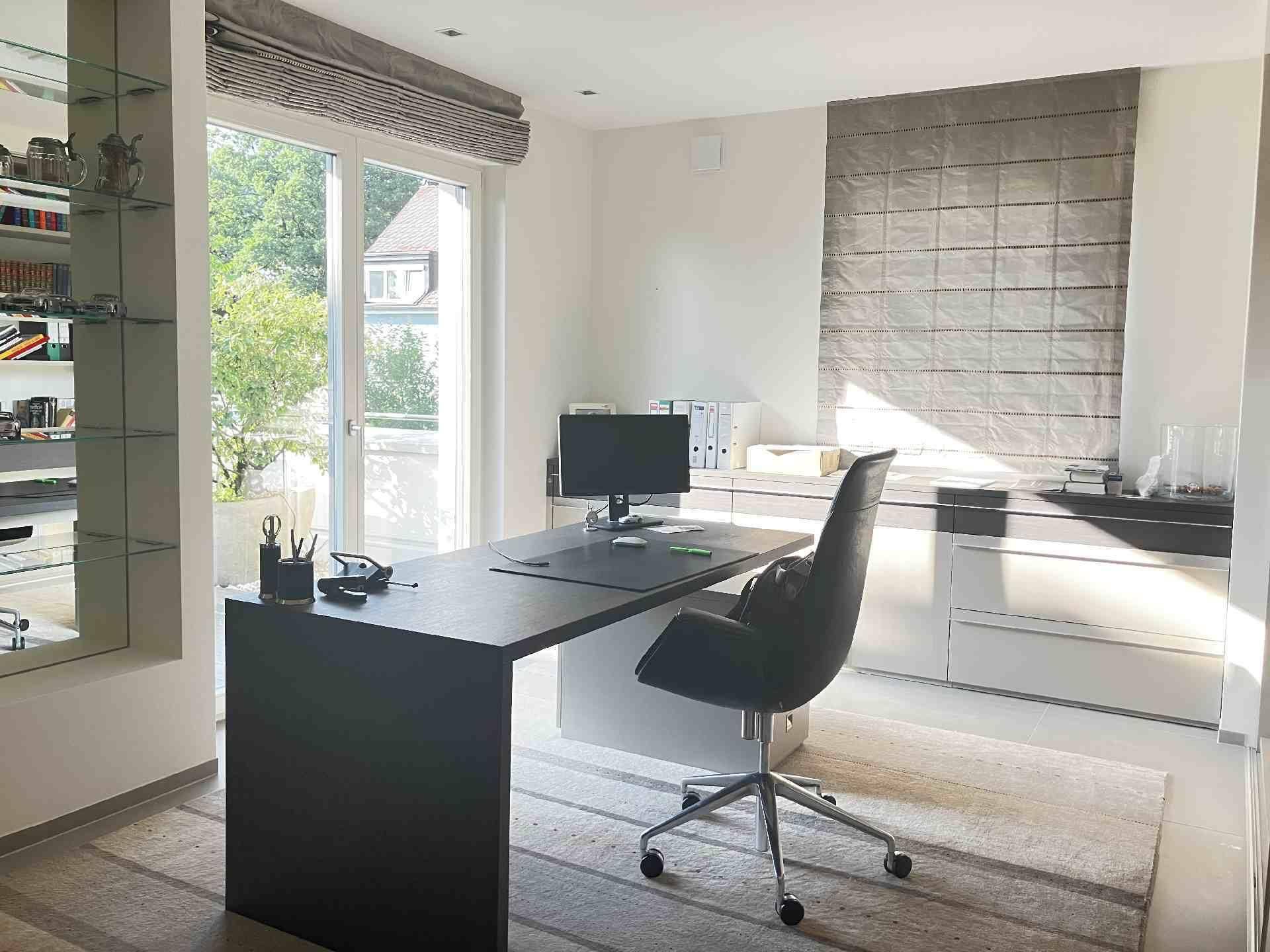 Arbeitszimmer