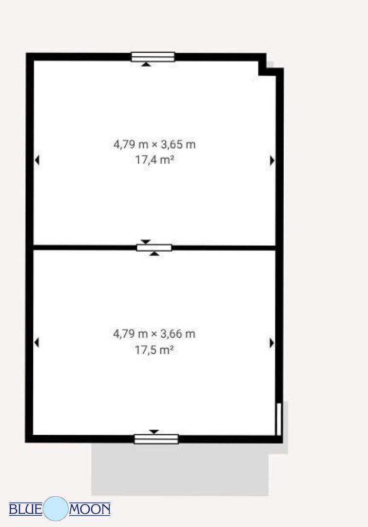Grundriss mit zwei gleich großen Räumen und detaillierten Abmessungen in Metern.