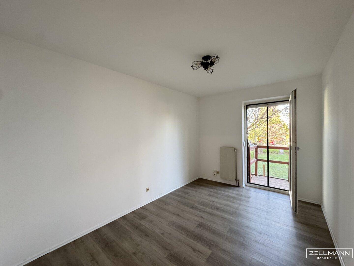 Charmante 3 Zimmer Wohnung mit Loggia und Gartennutzung | ZELLMANN IMMOBILIEN – pohled 4