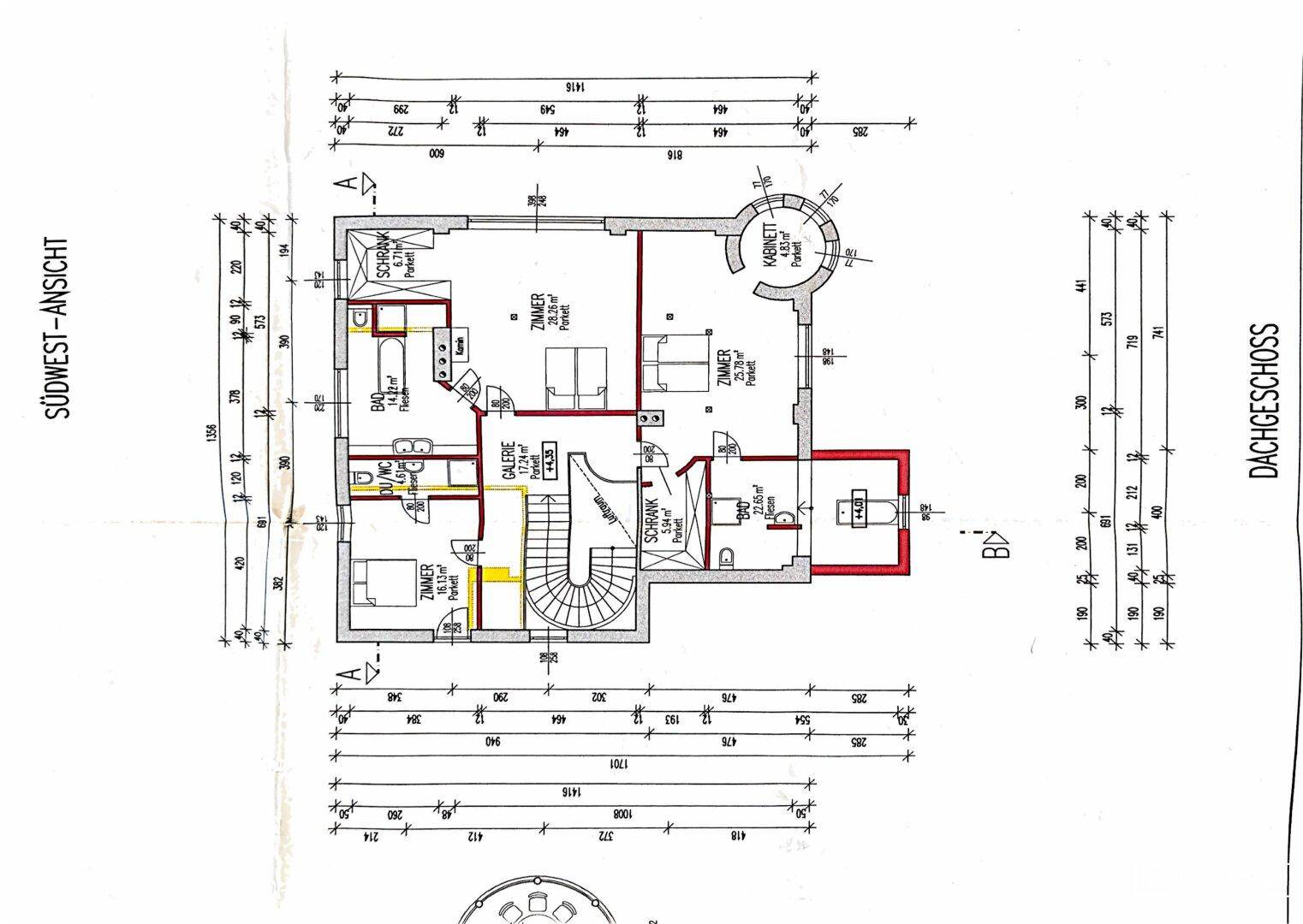 Grundriss des Dachgeschosses mit mehreren Schlafzimmern, Bädern und einer Galerie.