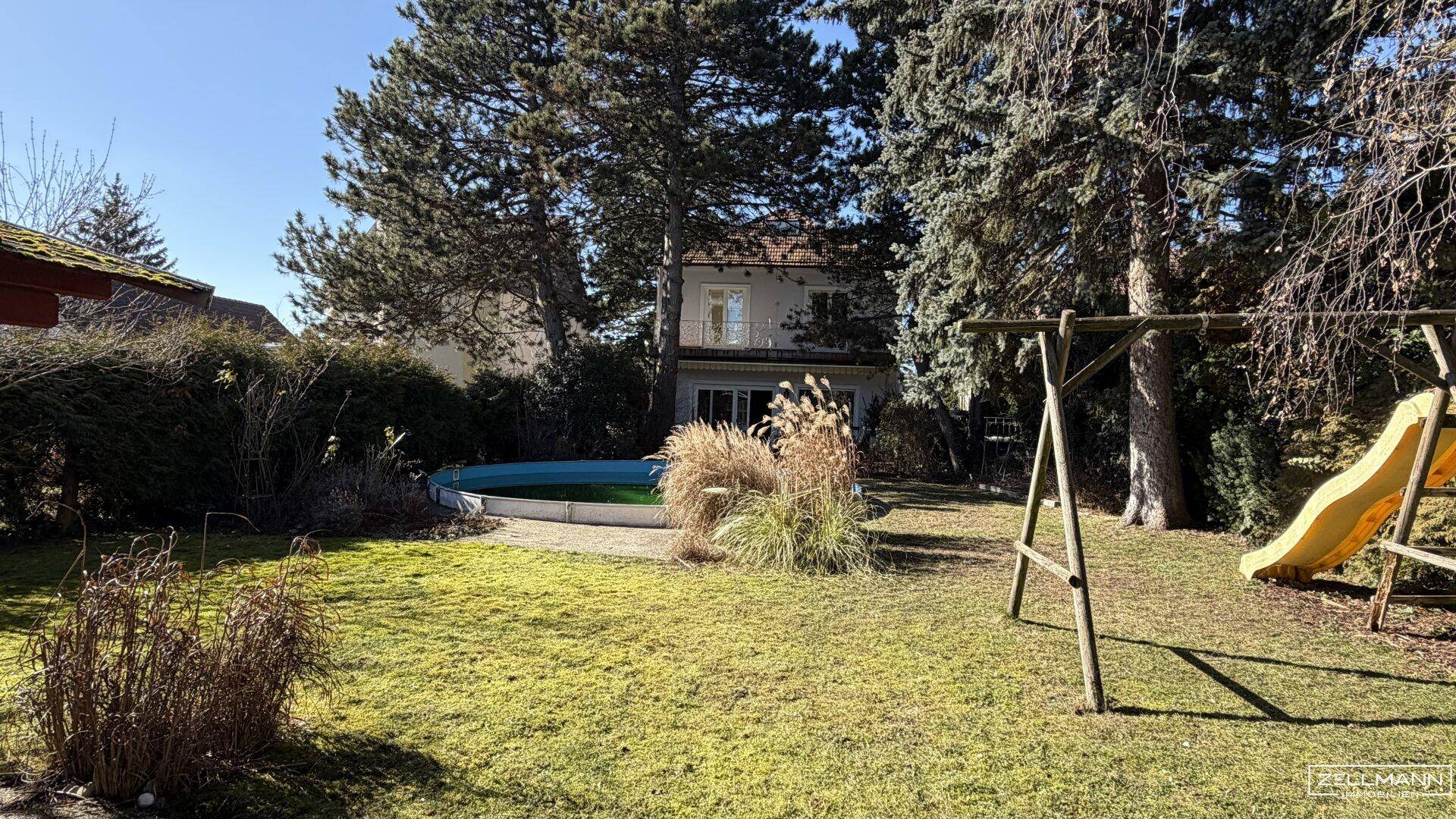 Charmantes Einfamilienhaus mit Pool, Gartenidylle und Entwicklungspotenzial in Bestlage von Wien-Mauer | ZELLMANN IMMOBILIEN - Ansicht 3