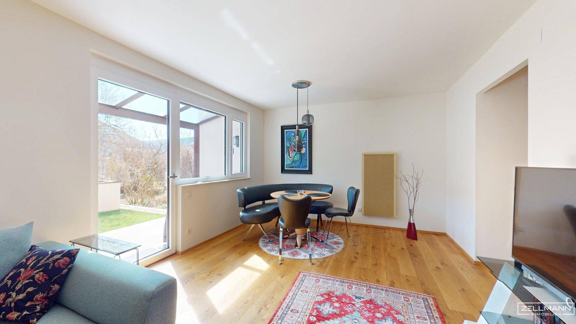 BERNDORF | tolles Reihenhaus, modern, qualitativ hochwertig saniert | ZELLMANN IMMOBILIEN – pohled 4