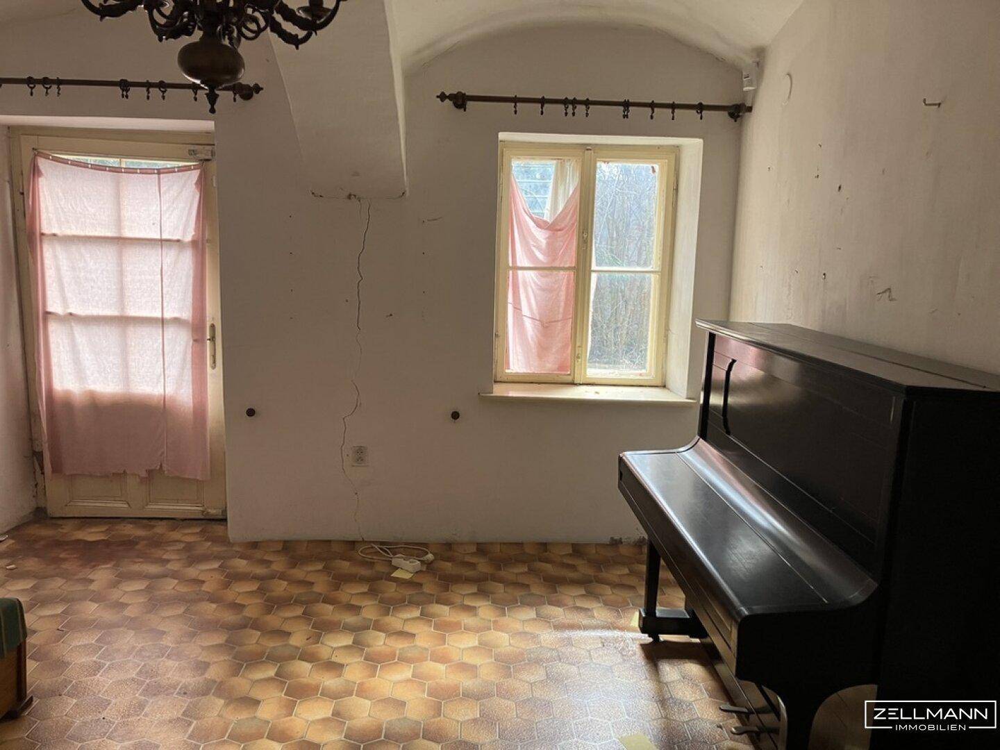 Historisches, sanierungsbedürftiges Winzerhaus mit großem Ruhegarten | ZELLMANN IMMOBILIEN – pohled 5