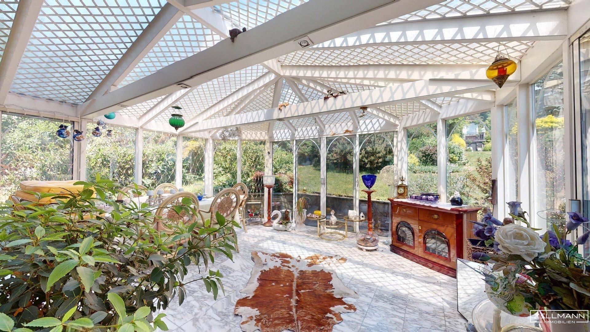 GABLITZ | Gepflegtes 70er-Jahre-Einfamilienhaus in sonniger Süd-/Westhanglage mit traumhaftem Ausblick | ZELLMANN IMMOBILIEN - Ansicht 3