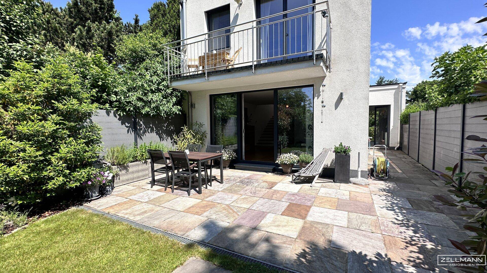 Modernes Wohnen am Grünrand Wiens – elegantes Haus mit Südgarten nahe den Maurer Weinbergen | ZELLMANN IMMOBILIEN - Ansicht 2