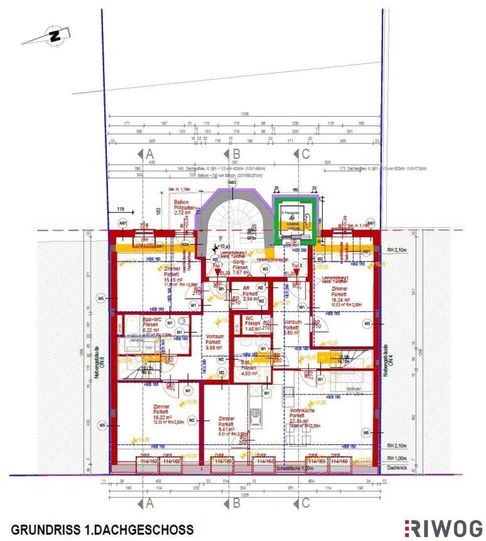 Grundriss des ersten Dachgeschosses mit Wohneinheiten, Balkon und effizienter Raumnutzung.