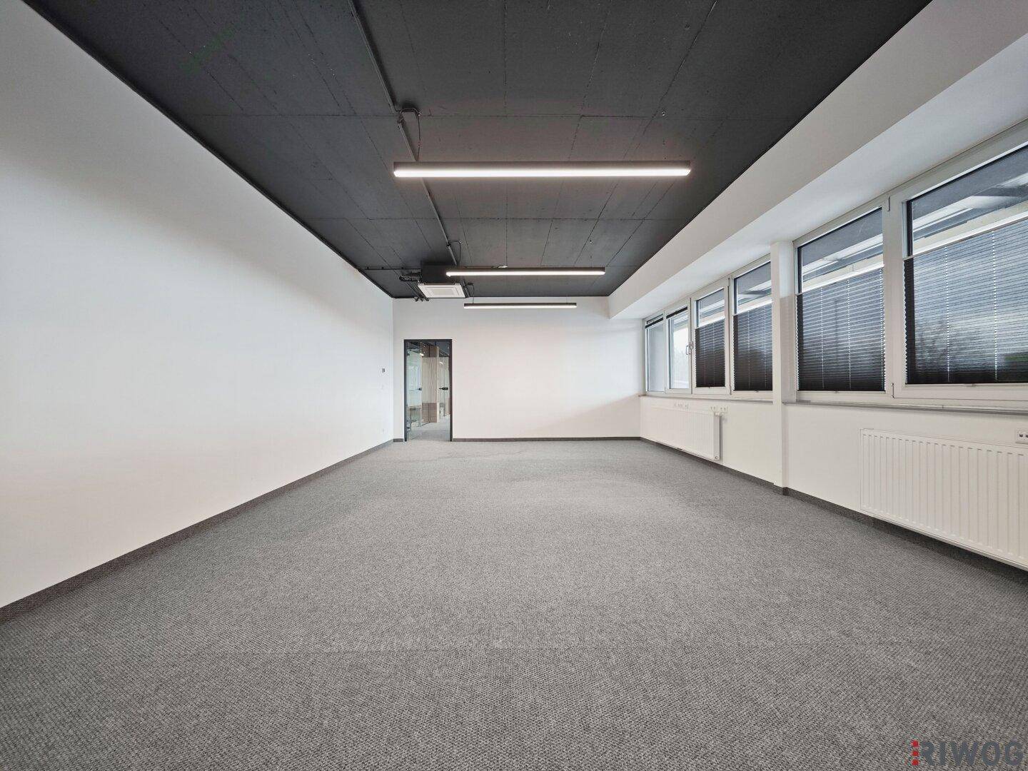 Innovativer Betriebsstandort mit ca. 3.300m² Nutzfläche | Büro-, Produktions- &amp; Lagerflächen | Teilflächen möglich - Mehr