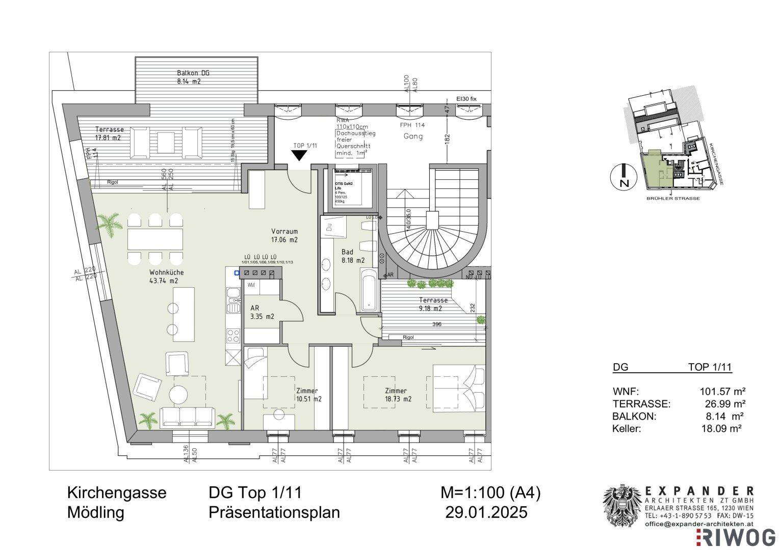 Detaillierter Grundriss einer Dachgeschosswohnung mit Terrasse, Balkon und offenem Wohnbereich.