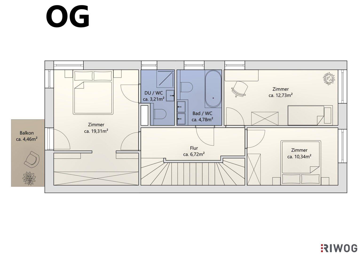 Grundriss des Obergeschosses mit drei Schlafzimmern, zwei Bädern und einem Balkon.