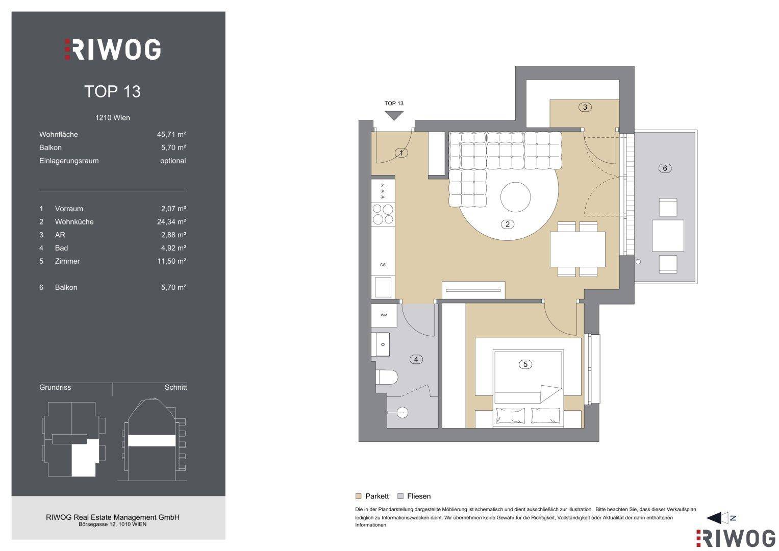 Übersichtlicher Grundriss der Wohnung Top 13 mit Balkon und funktionaler Raumaufteilung.