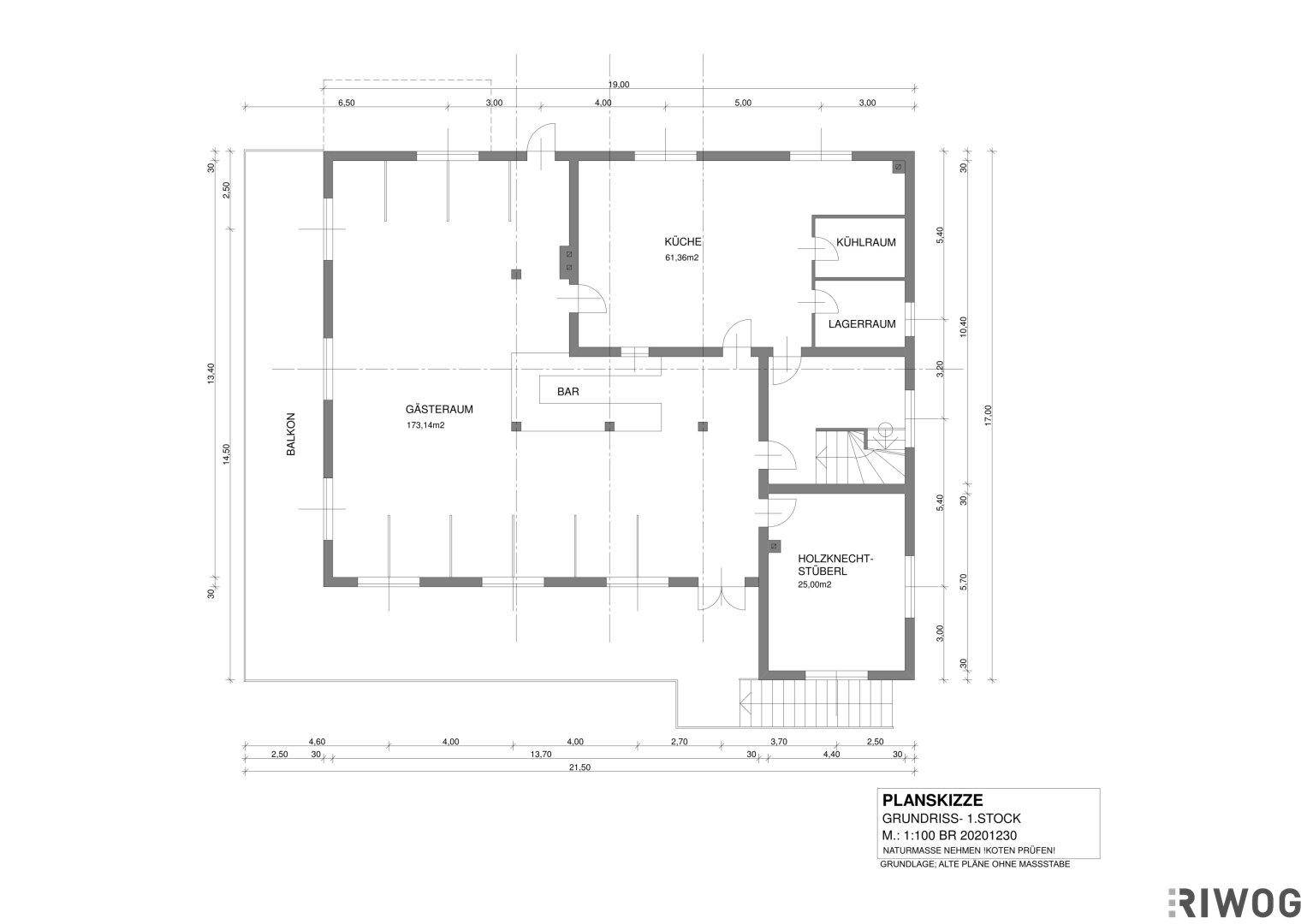 Grundriss des ersten Stocks mit Küche, Gastraum, Bar und Holzknecht Stüberl.