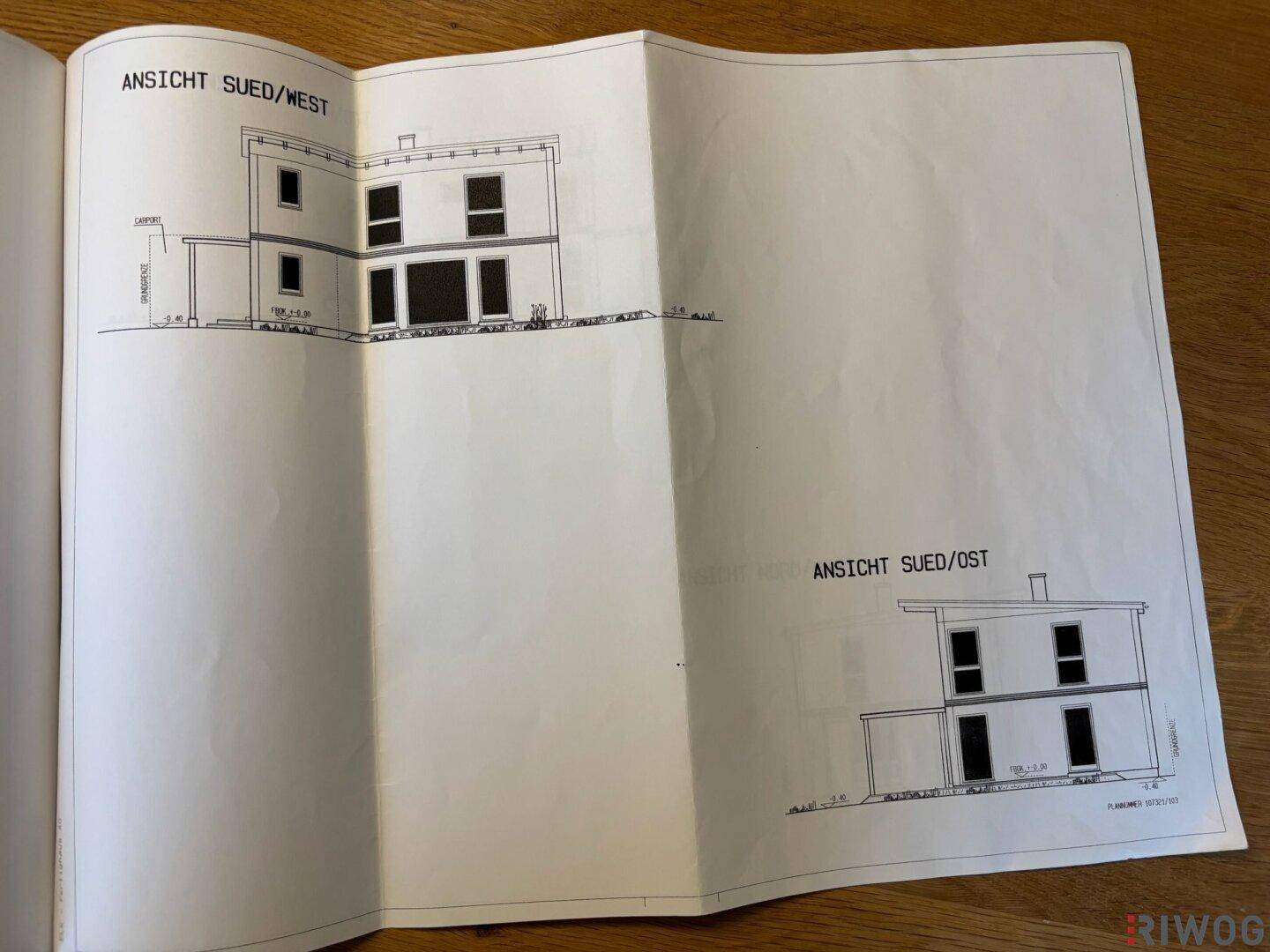 Architektonische Ansichten des Gebäudes von Südwest und Südost mit modernen Fenstern.