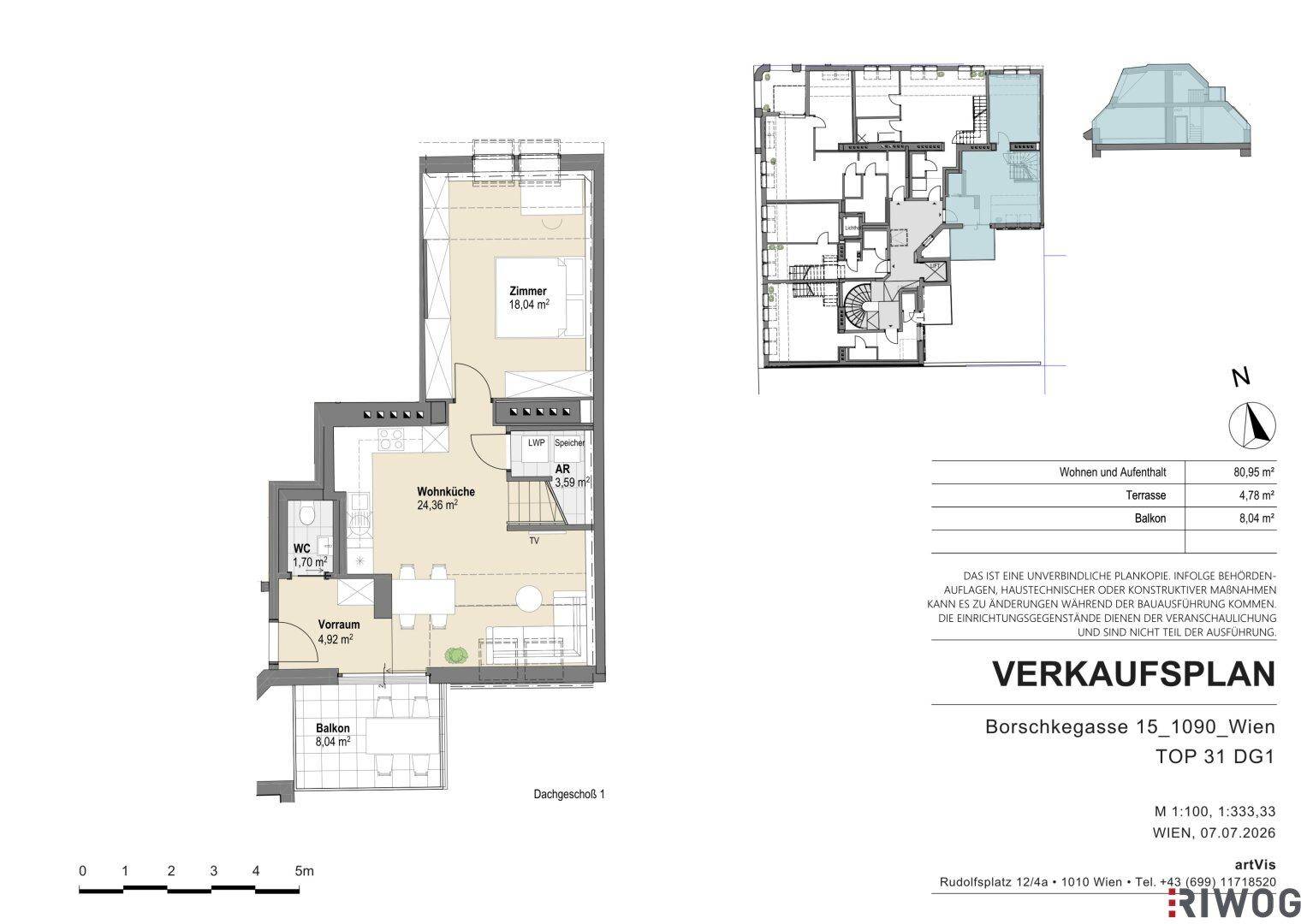 Grundrissplan des ersten Dachgeschosses mit Wohnküche, Schlafzimmer, WC und Balkon.