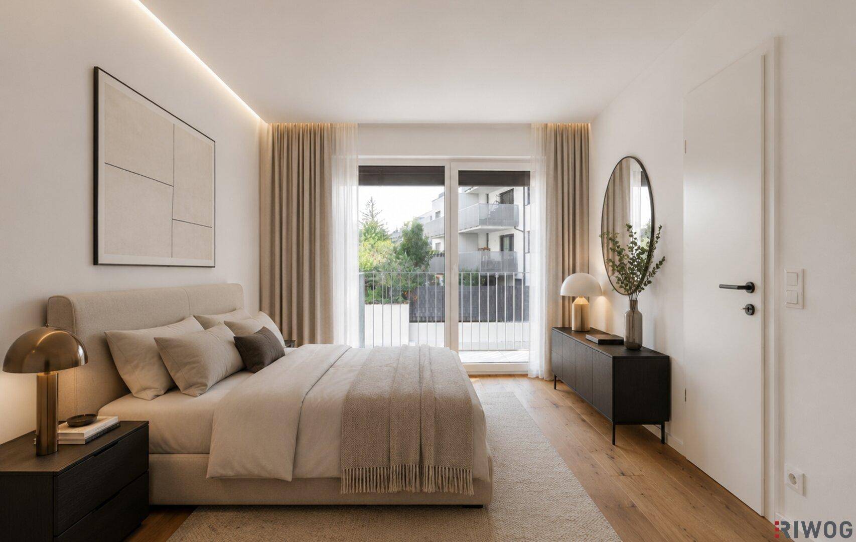 Modern eingerichtetes Schlafzimmer mit Doppelbett, Holzboden und Balkonzugang.