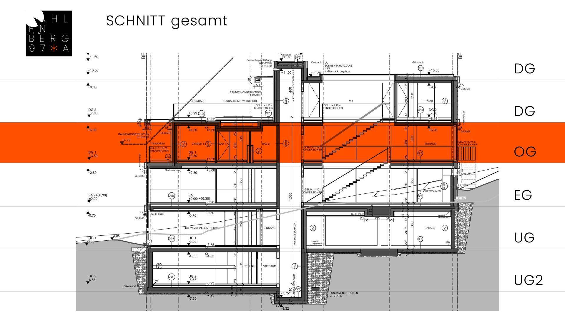 Schnittansicht des Gebäudes, die das Obergeschoss hervorhebt und die Geschosse UG bis DG zeigt.