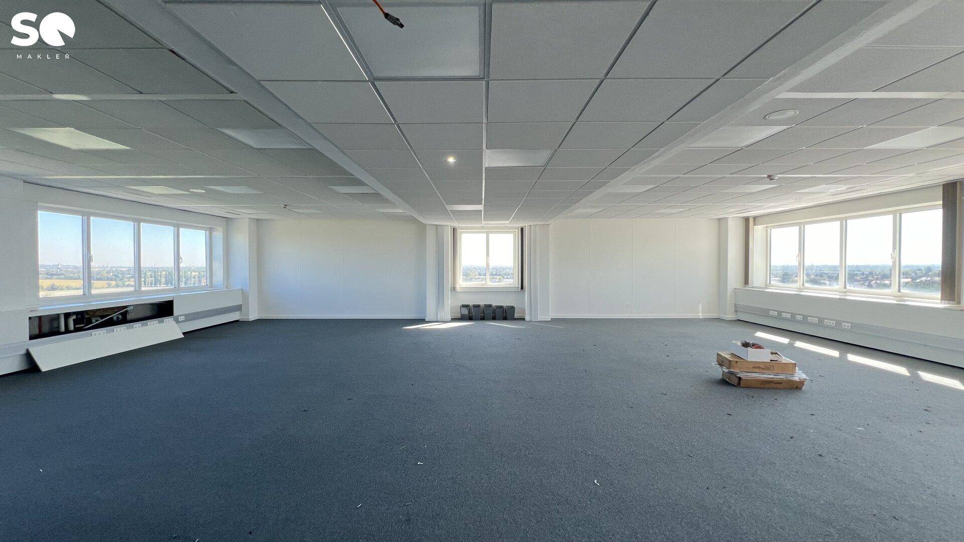 # SQ - REPRÄSENTAIVE BÜROFLÄCHE IM ÖWN TOWER IN WIENER NEUDORF - MASSGESCHNEIDERT NACH IHREN BEDÜRFNISSEN - STAFFELMIETE – pohled 4