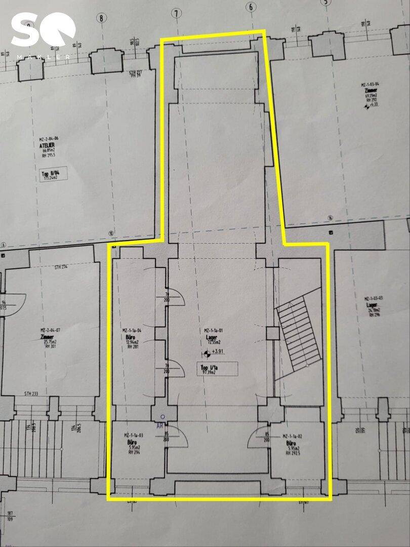 Grundrissplan mit hervorgehobenem Bereich, der Büros und Lagerflächen auf einer Etage zeigt.