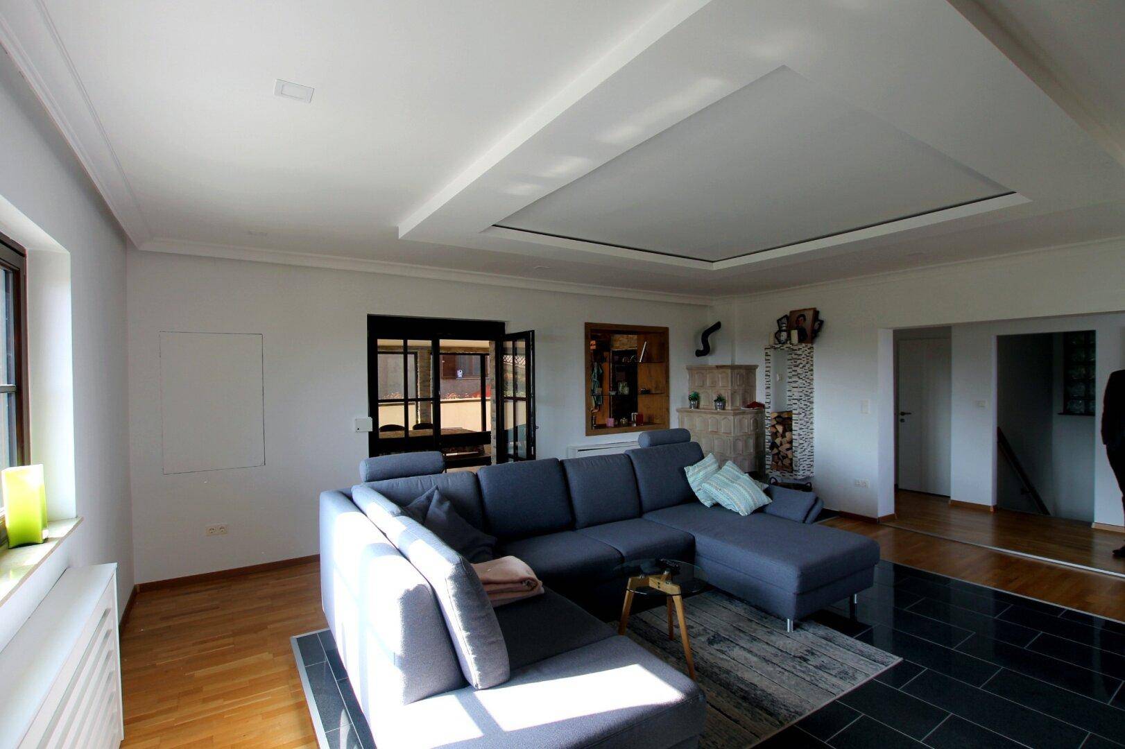 Familienparadies im Grünen – Großzügiges Einfamilienhaus mit Panorama-Wintergarten, Outdoor-Lounge und traumhaftem Fernblick - Ansicht 5