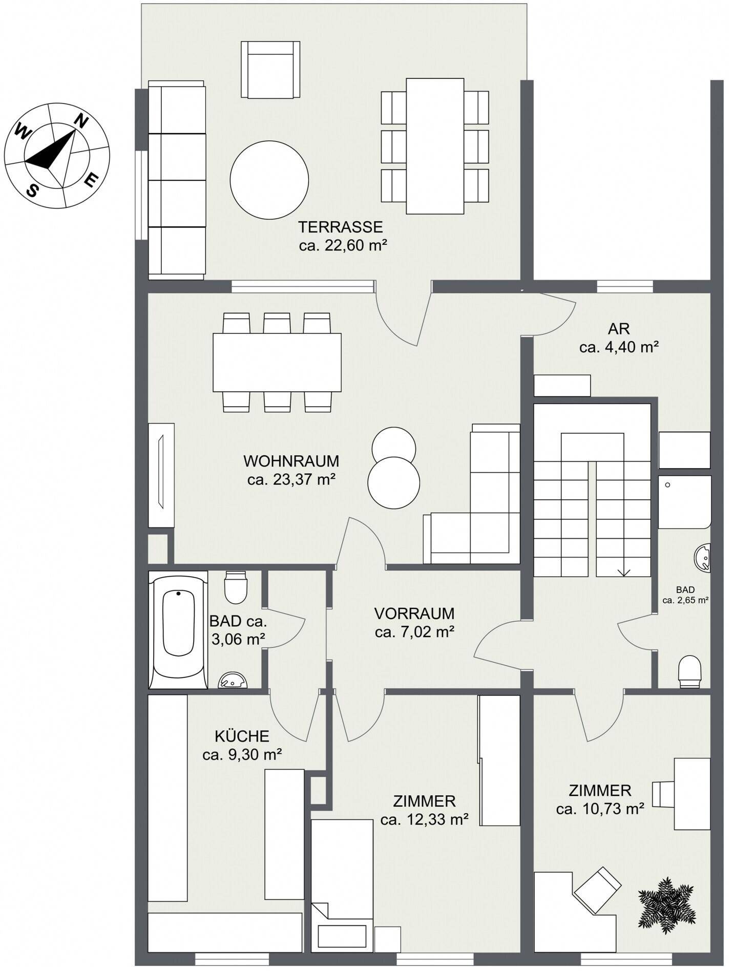 Grundriss des Erdgeschosses mit Wohnraum, Küche, zwei Bädern und Terrasse.