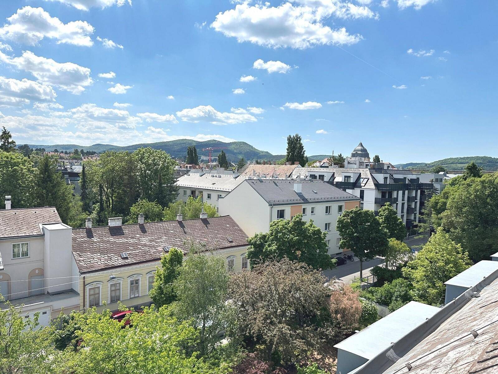 Terrasse/Loggia mit Blick Richtung Perchtoldsdorf